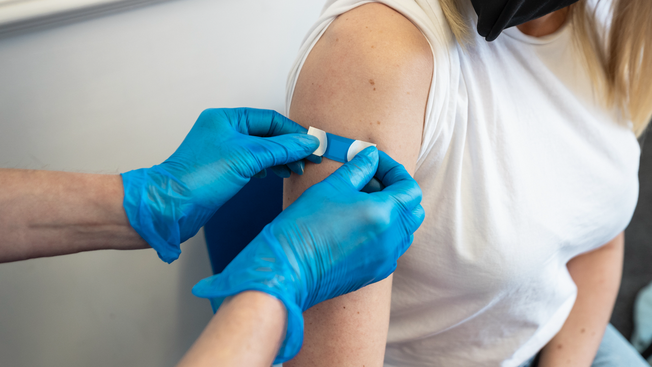 flu-jab-1280