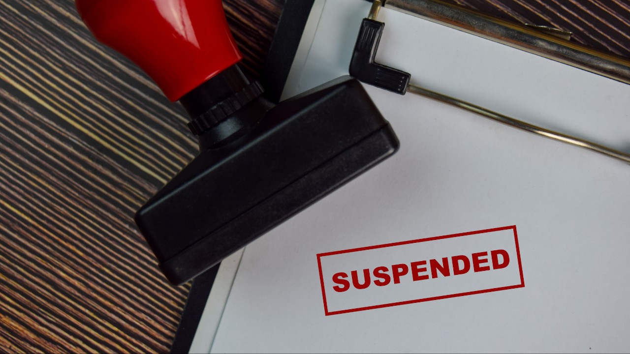 suspended-1280