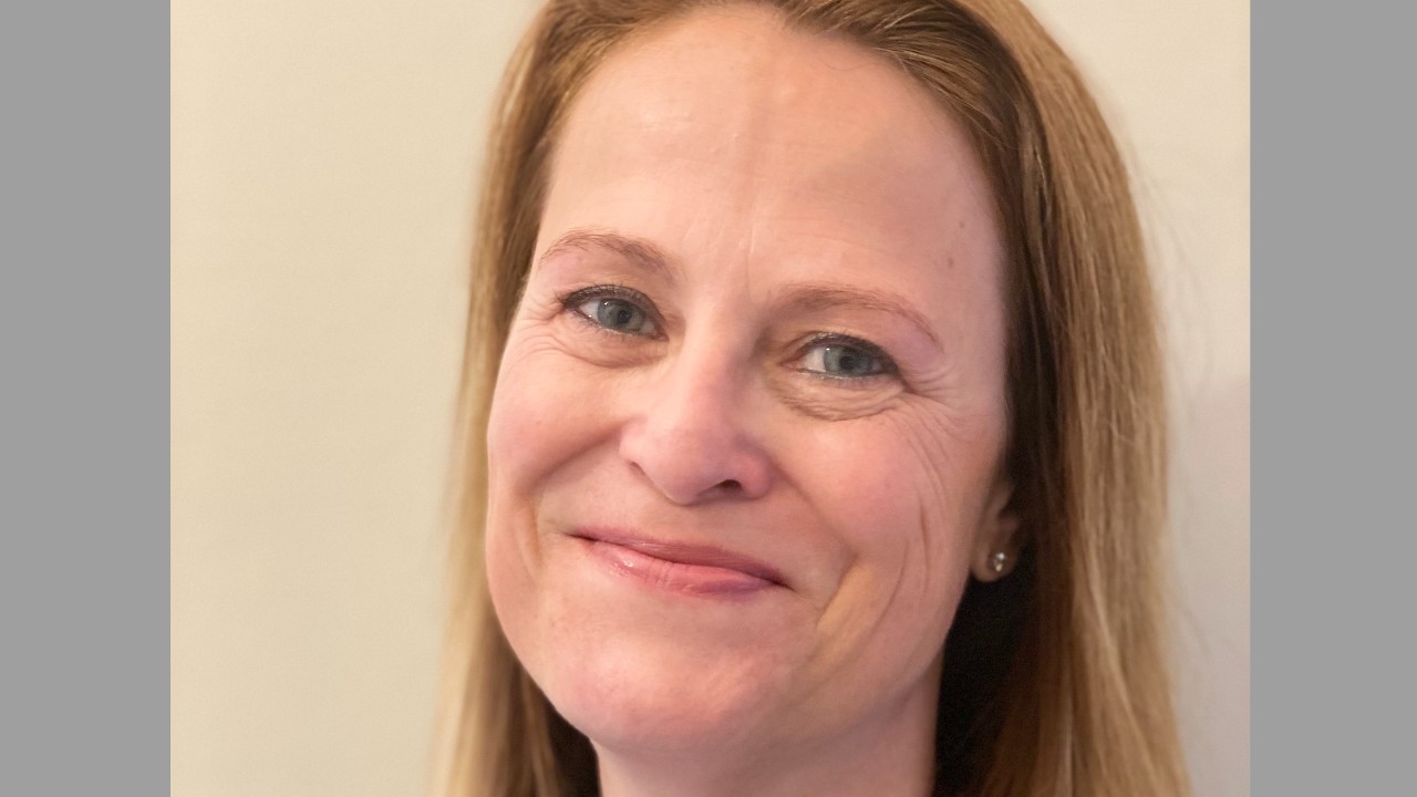 Claire Steele 1280.jpg