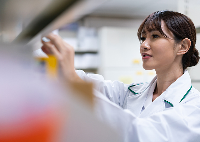 pharmacy technician pharmacist dispensary.jpg