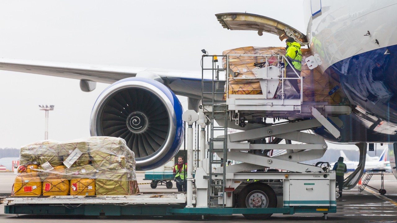 Air freight 1280x720.jpg