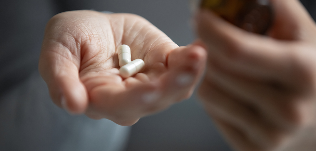 antidepressants drug medicine capsule summary.jpg