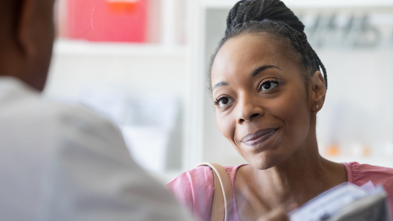 Pharmacy woman patient 1280.jpg