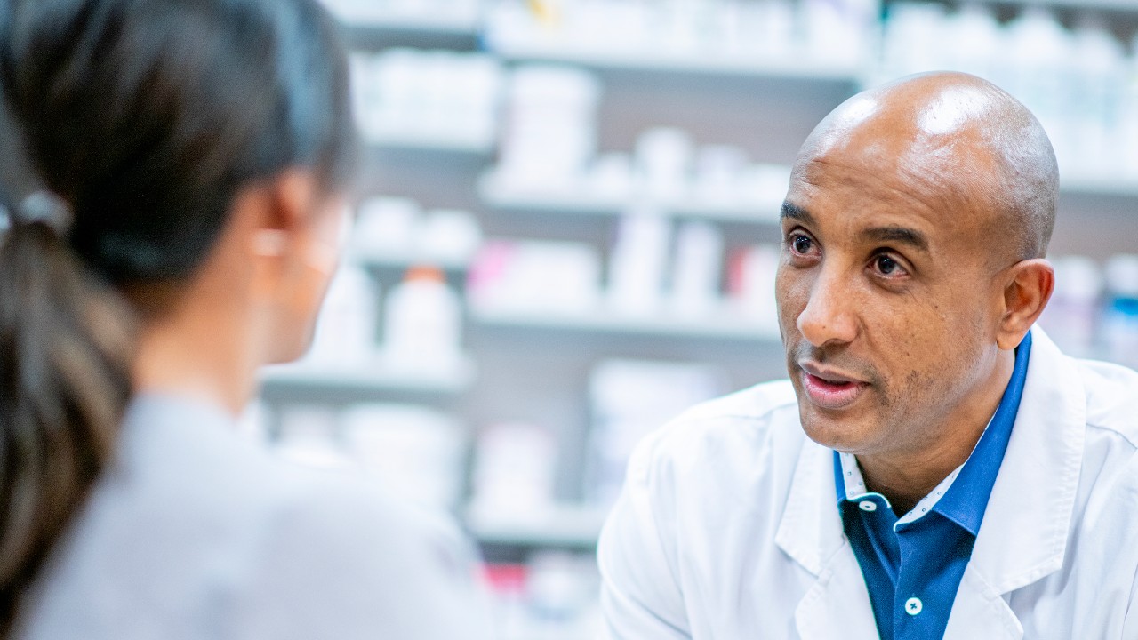 Pharmacist stern 1280.jpeg