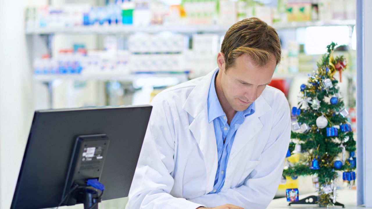 Pharmacy xmas 1280.jpg