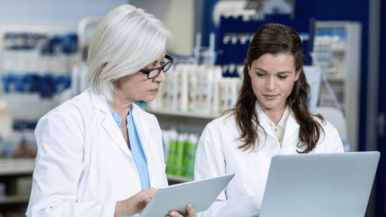 pharmacists-reading-2025-1280