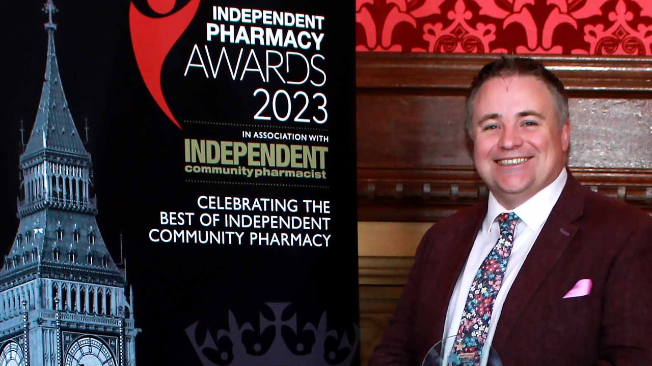 mike-hewitson-award-1280
